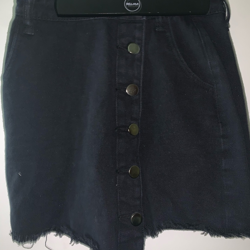 Forever 21 - Black mini skirt